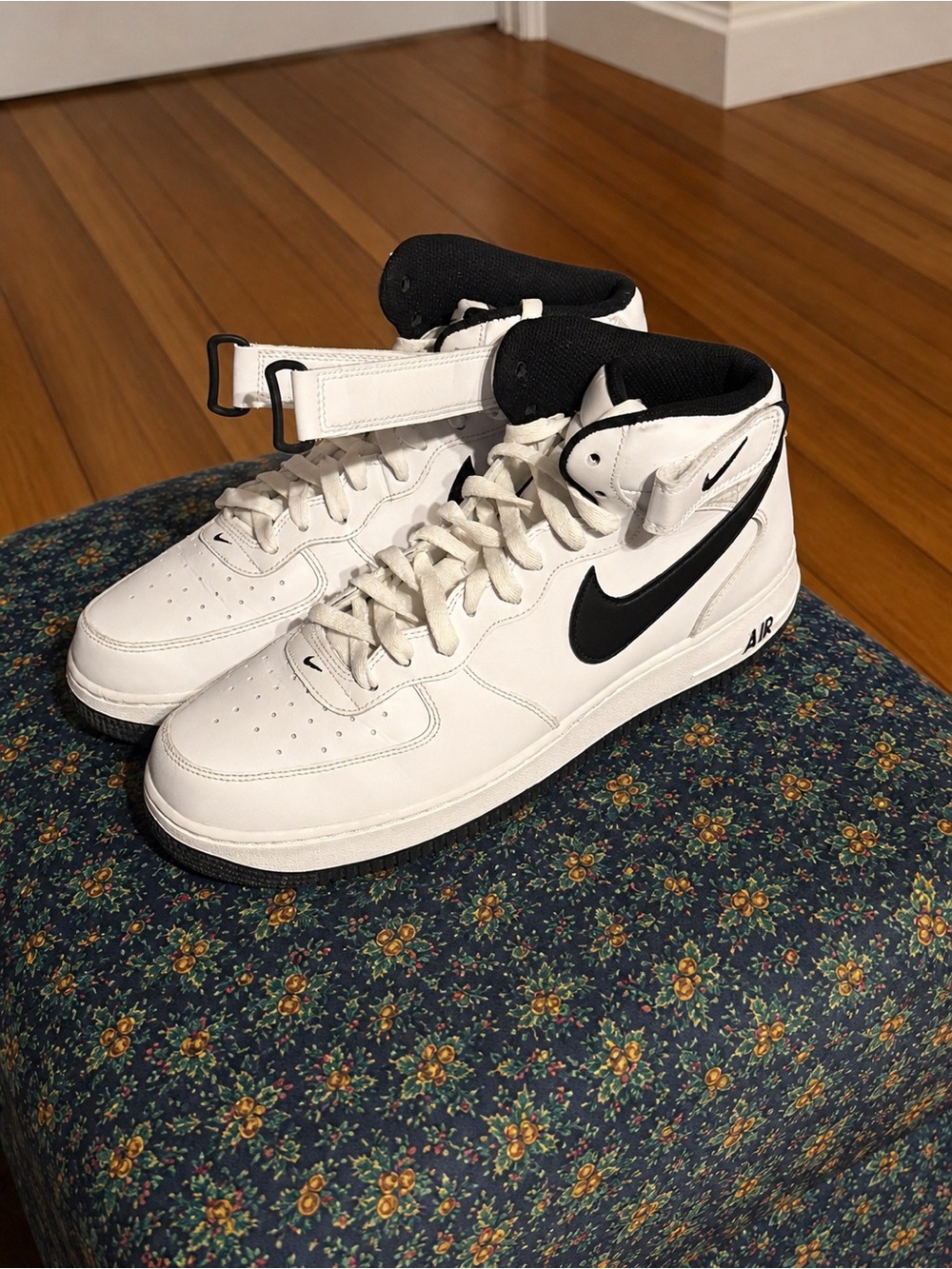 Nike Air Force 1 Mid 07 White Black DV0788 001 Mens Size 11 New With Box